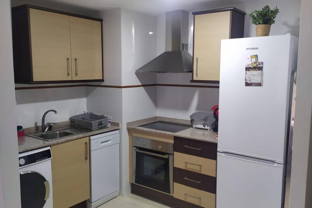 Apartamento Nuevo Con Piscina Y Amplio Balcon Sant Carlos de la Ràpita エクステリア 写真